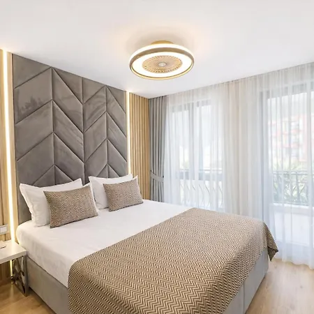 Harmony Grand Resort 16-214 Private Apartment