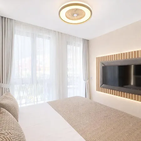 Harmony Grand Resort 16-214 Private Apartment